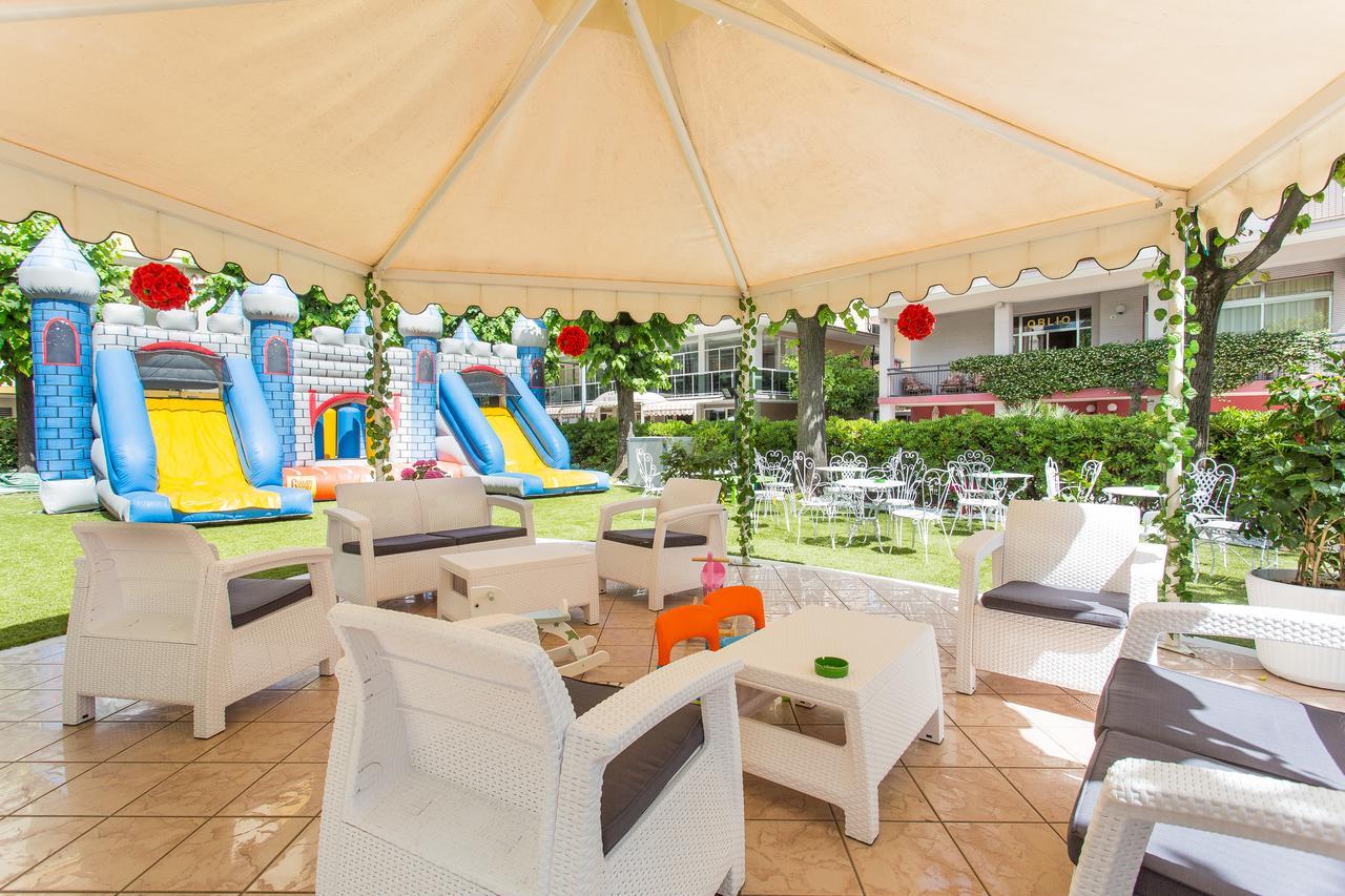 Hotel Ervill Rimini Luaran gambar